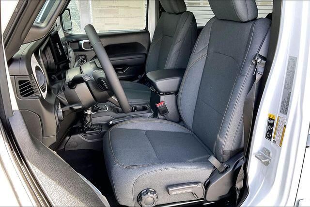 New 2026 Jeep Wrangler 4-door Sport SImage 8