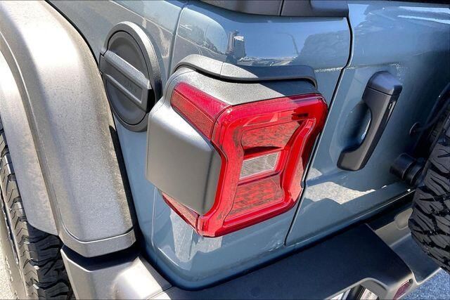 New 2026 Jeep Wrangler 4-door RubiconImage 12