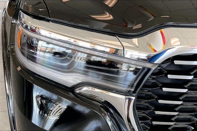 New 2026 RAM 1500 Tungsten Crew Cab 4x4Image 11