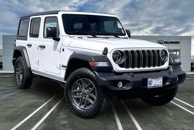 New 2026 Jeep Wrangler 4-door Sport SImage 14