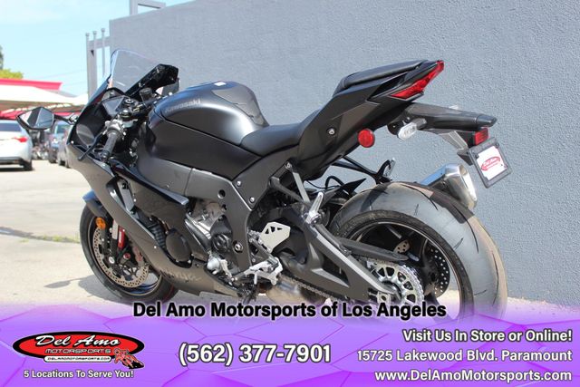 2025 Kawasaki NINJA ZX-10R Image 8