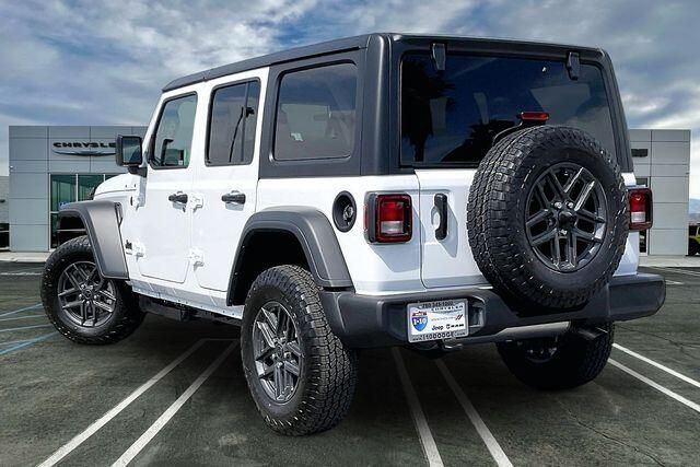 New 2026 Jeep Wrangler 4-door Sport SImage 2