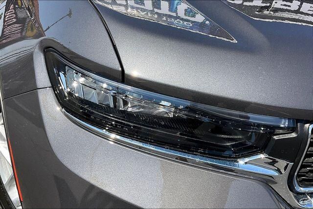 New 2025 Jeep Grand Cherokee Laredo X 4x4Image 11