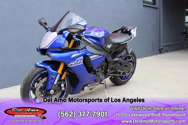 2017 Yamaha YZF R1 Image 5
