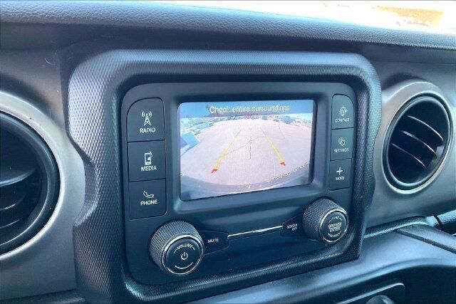 Used 2021 Jeep Wrangler Unlimited WillysImage 21