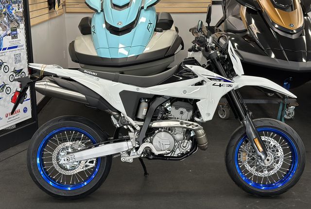 2025 Suzuki DR-Z4SM Image 1