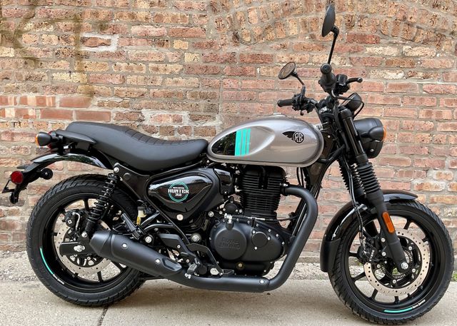 Discover the 2023 Royal Enfield Hunter 350 | Motoworks Chicago