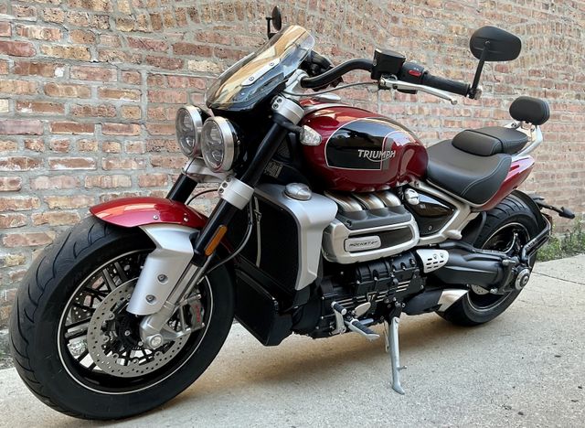 ▷ Triumph Rocket 3 Muscle by Moto 91