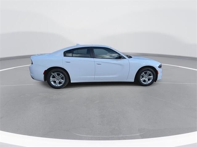 2023 Dodge Charger SXT RwdImage 9