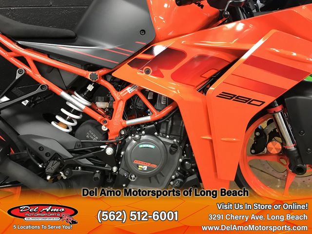 2024 KTM RC 390 Image 15