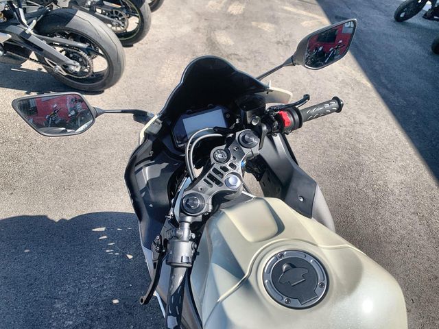 Used 2024 Yamaha YZF-R3 ABS Image 18