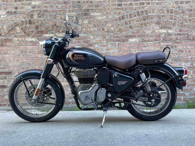 2023 Royal Enfield Classic 350Image 7