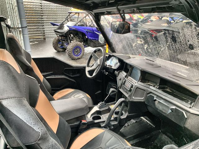 Used 2022 Polaris GENERAL XP 4 1000 DELUXE RC - BLACK CRYSTAL RIDE COMMAND Edition Image 13