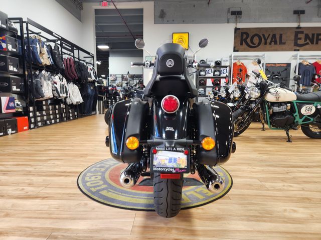 2024 Royal Enfield SUPER METEOR  in a INTERSTELLAR GREY exterior color. Royal Enfield Motorcycles of Miami (786) 845-0052 remotorcyclesofmiami.com 