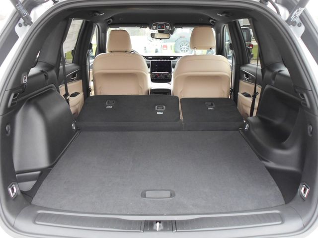 2025 Jeep Grand Cherokee Limited 4x4Image 13