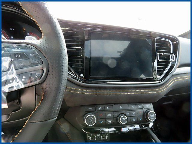 2023 Dodge Durango R/TImage 11