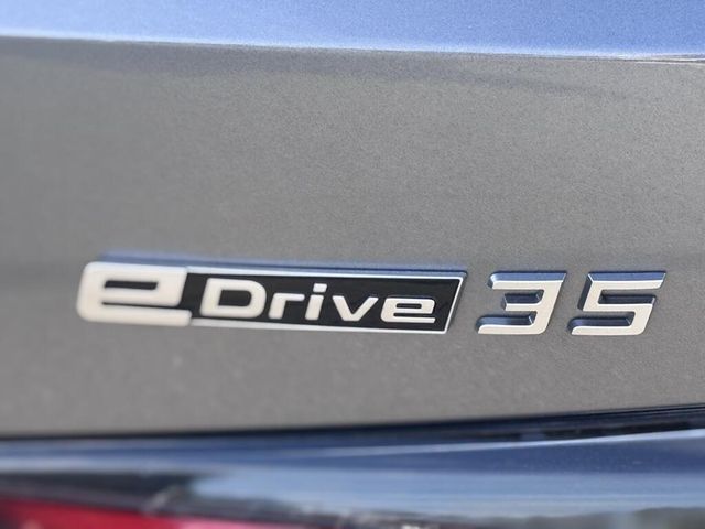 2024 BMW i4 eDrive35Image 10