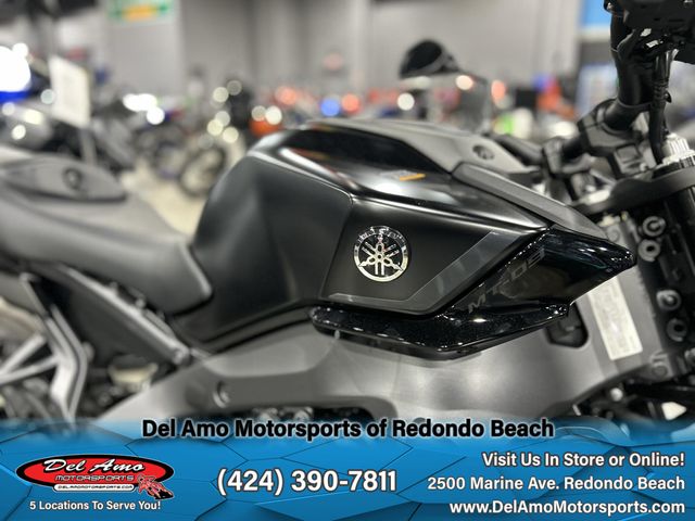 2025 Yamaha MT-09 Image 3