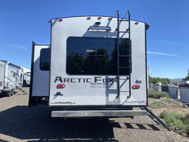 New 2024 ARCTIC FOX EDGE 27SX Image 4