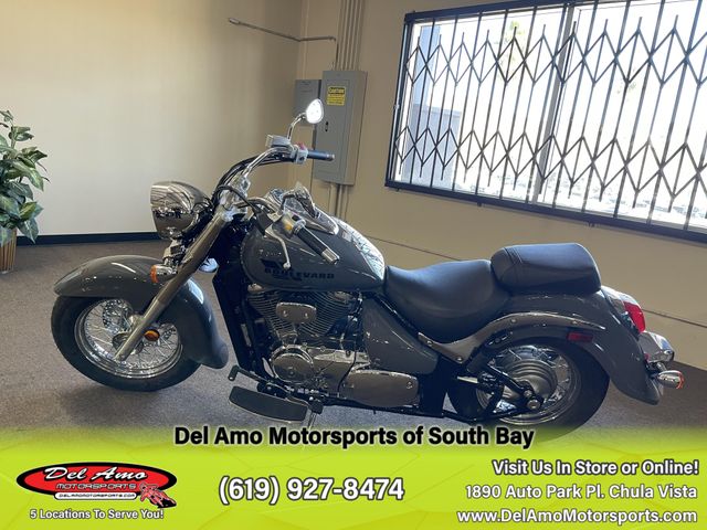 2025 Suzuki BOULEVARD C50 Image 3