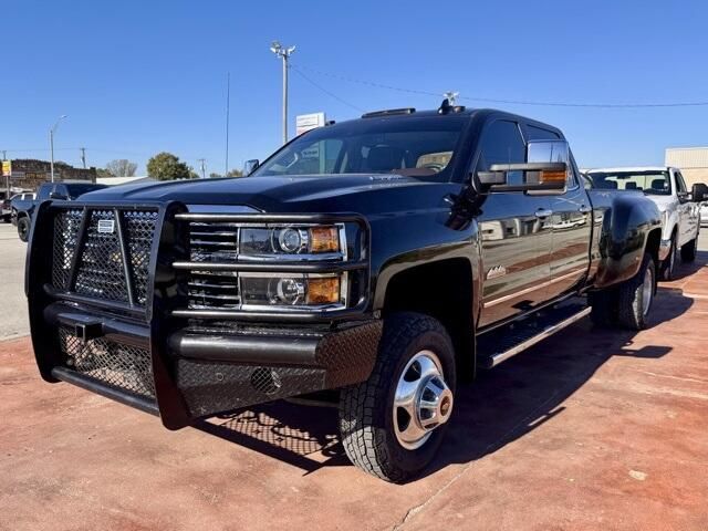 Used 2016 Chevrolet Silverado 3500HD High CountryImage 1