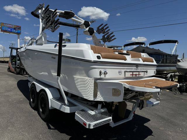 New 2025 MALIBU WAKESETTER 23 MXZ WHITE | Family Powersports