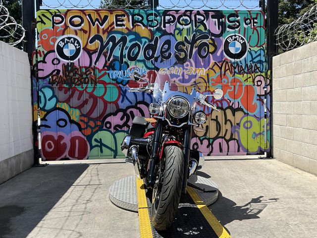 2023 BMW R 18 Classic Image 2
