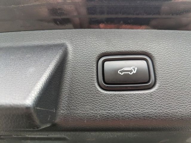 2021 Kia Telluride SX in a Ebony Black exterior color and Blackinterior. Johnson Dodge 601-693-6343 pixelmotiondemo.com 