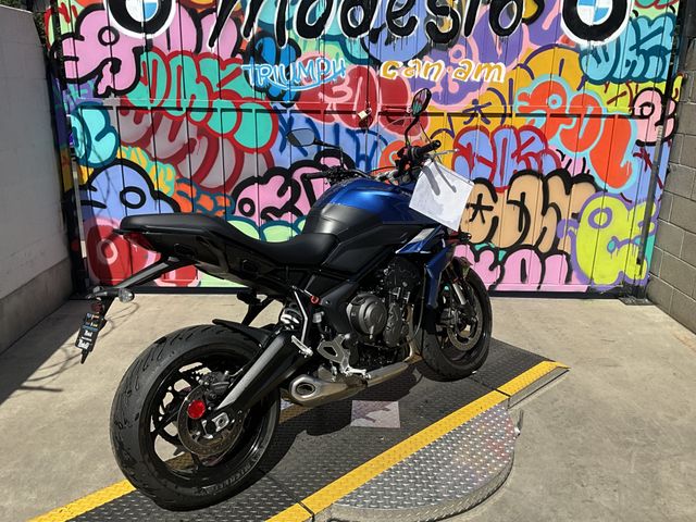 2023 Triumph TIGER SPORT in a Lucerne Blue / Sapphire Black exterior color. BMW Motorcycles of Modesto 209-524-2955 bmwmotorcyclesofmodesto.com 