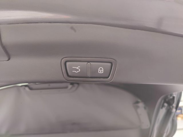 Used 2024 Alfa Romeo Stelvio Q4 AWD w/Sunroof/NavImage 16