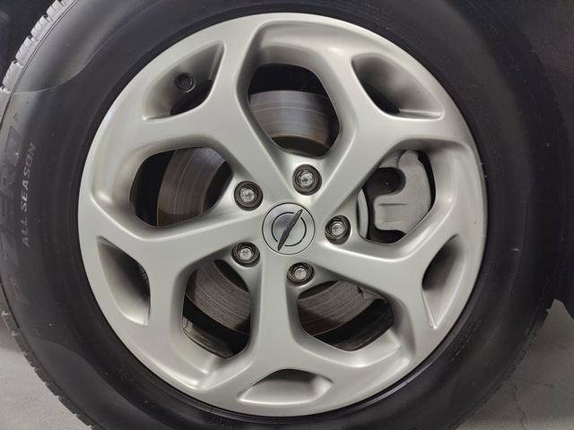 Used 2024 Chrysler Pacifica Limited AWD w/Safety SphereImage 31
