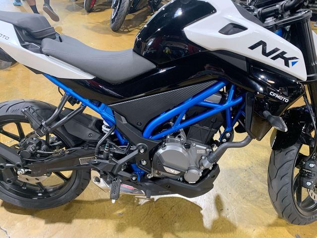 New 2025 CFMOTO 300NK Image 12