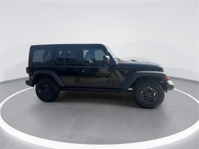 New 2026 Jeep Wrangler 4-door SportImage 9
