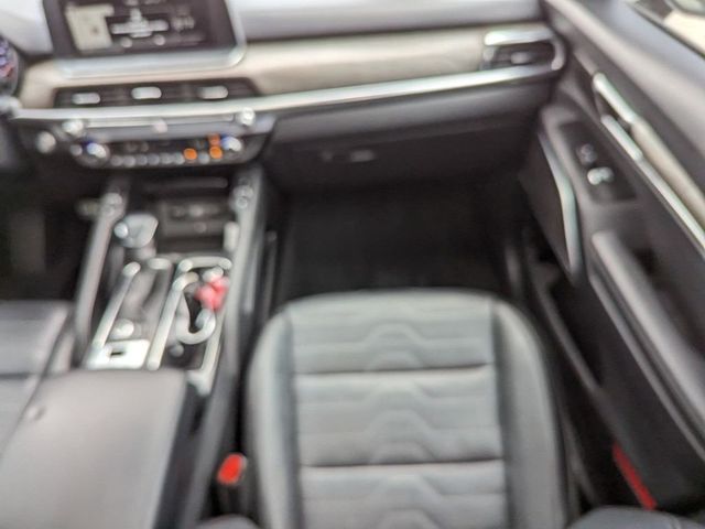 2021 Kia Telluride SX in a Ebony Black exterior color and Blackinterior. Johnson Dodge 601-693-6343 pixelmotiondemo.com 