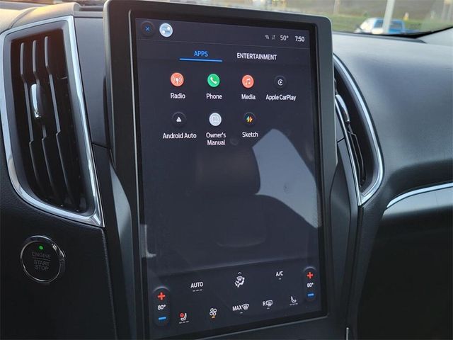 2022 Ford Edge TitaniumImage 19