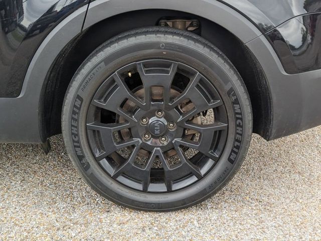 2021 Kia Telluride SX in a Ebony Black exterior color and Blackinterior. Johnson Dodge 601-693-6343 pixelmotiondemo.com 