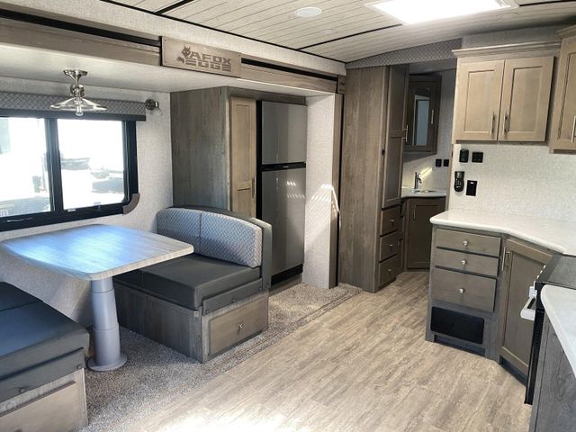 New 2024 ARCTIC FOX EDGE 27SX Image 9