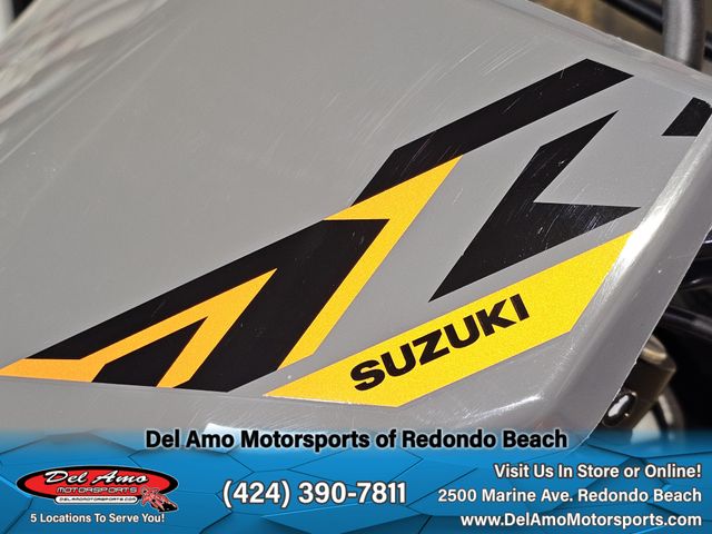 2025 Suzuki DR650S Image 19