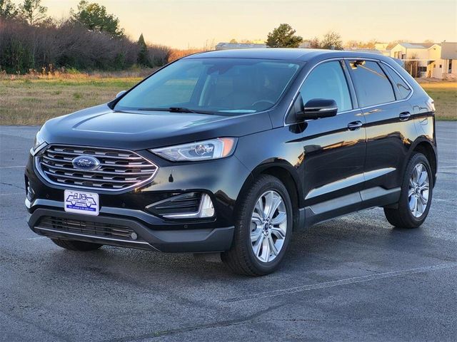 2022 Ford Edge TitaniumImage 3
