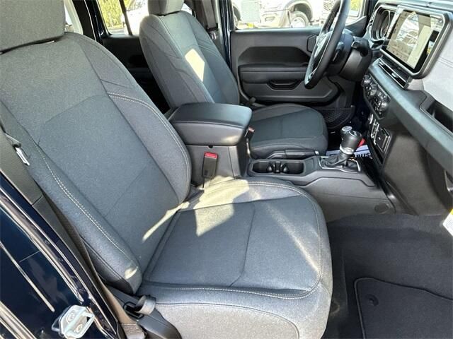 2025 Jeep Wrangler 4-door Sport SImage 14