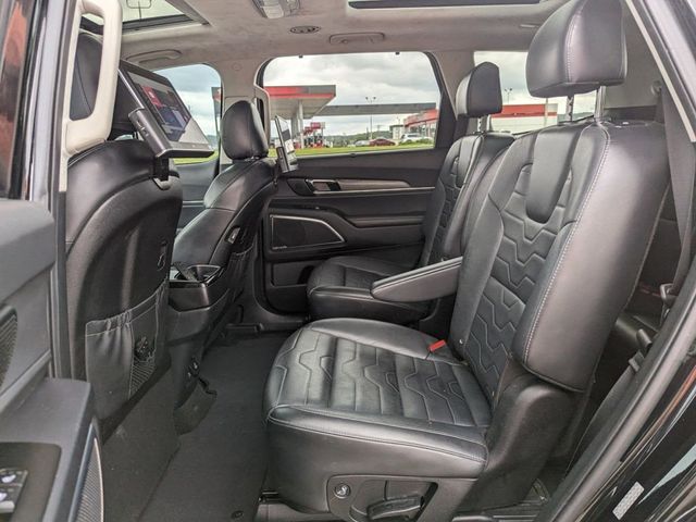 2021 Kia Telluride SX in a Ebony Black exterior color and Blackinterior. Johnson Dodge 601-693-6343 pixelmotiondemo.com 