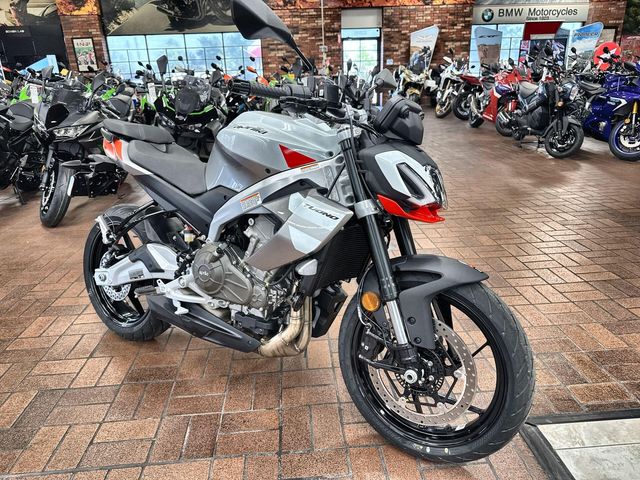 2026 Aprilia TUONO 457