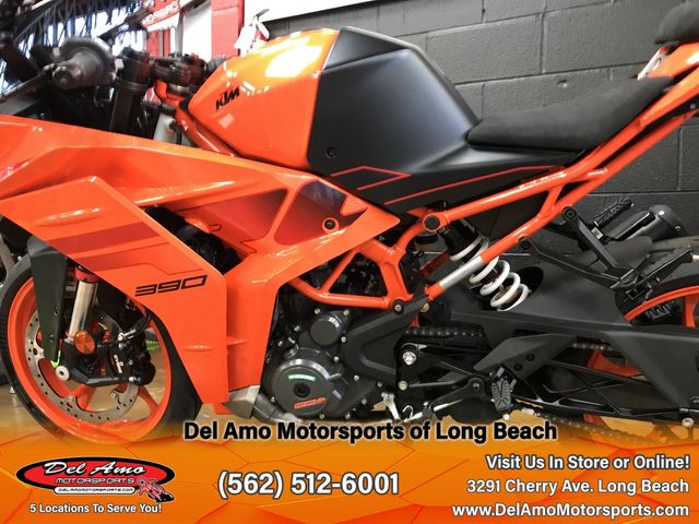 2024 KTM RC 390 Image 4