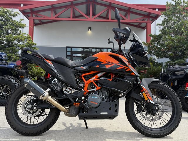 2026 KTM 390 SMC R