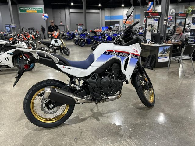 New 2025 Honda Transalp Image 4