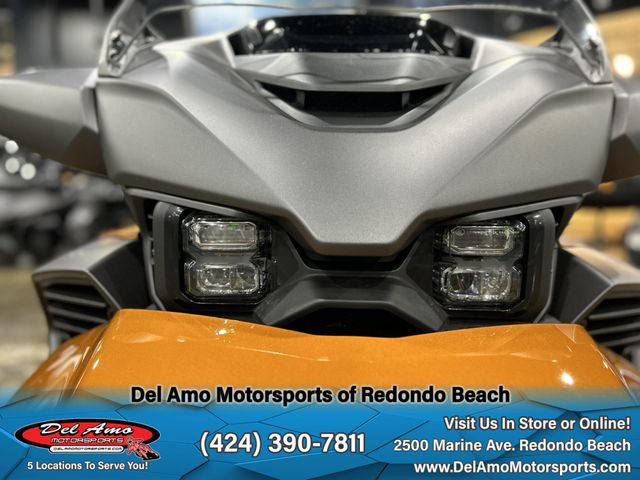 2024 Can-Am SPYDER F3 LIMITED SPECIAL SERIES (SE6) Image 9