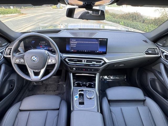 2024 BMW i4 eDrive35Image 27