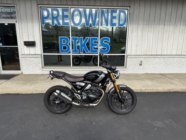 2024 Triumph SCRAMBLER 400 XImage 1