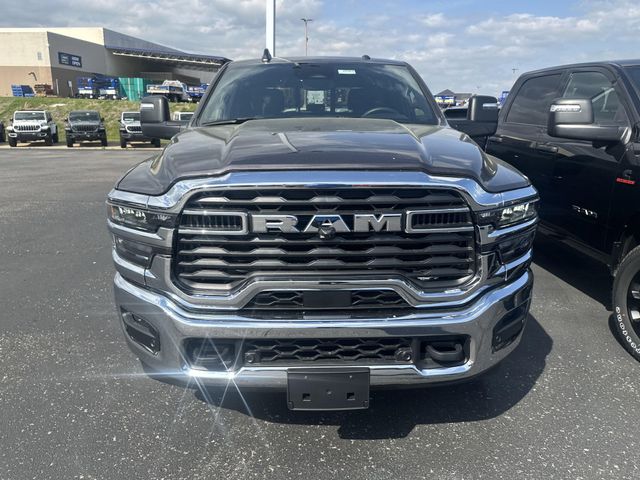 New 2025 RAM 2500 Tradesman Crew Cab 4x4 6