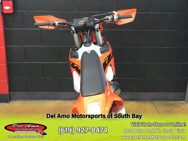 2025 KTM 300 XC Image 13